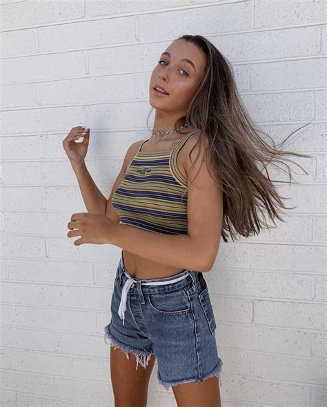 emma chamberlain miami